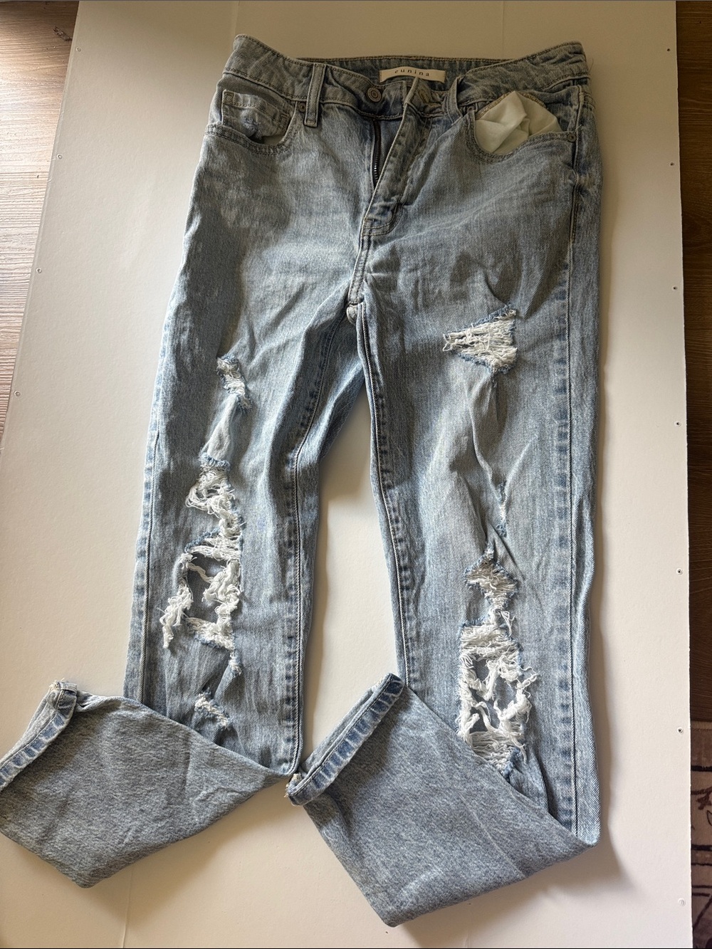 Light Blue Distressed Women’s Jeans - Unbranded
